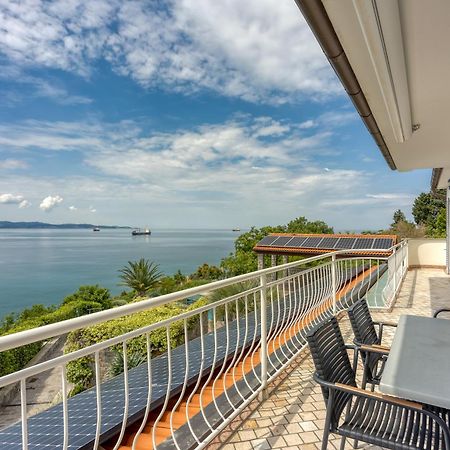 Debeli Rtic Apartments Ankaran Dış mekan fotoğraf